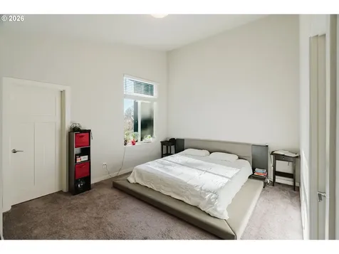 6268 SE Harkness Lane Hillsboro OR 97123