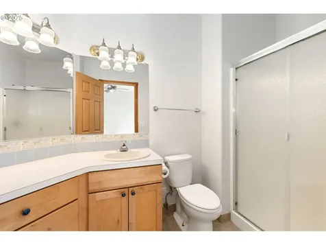 856 NE Pacific Drive Fairview OR 97024