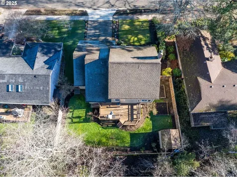 9645 SW New Forest Drive Beaverton OR 97008