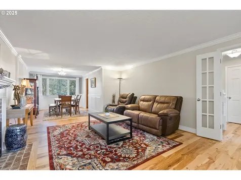 9645 SW New Forest Drive Beaverton OR 97008