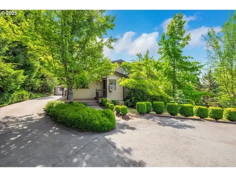 3135 NW Charmyr Vista Drive Corvallis OR 97330