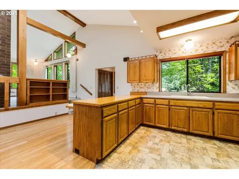 3135 NW Charmyr Vista Drive Corvallis OR 97330