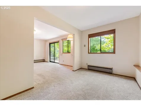3135 NW Charmyr Vista Drive Corvallis OR 97330