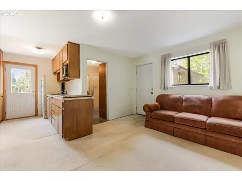 3135 NW Charmyr Vista Drive Corvallis OR 97330