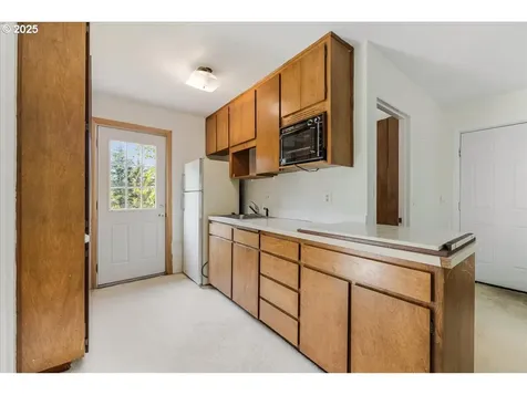 3135 NW Charmyr Vista Drive Corvallis OR 97330