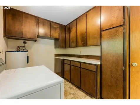 3135 NW Charmyr Vista Drive Corvallis OR 97330