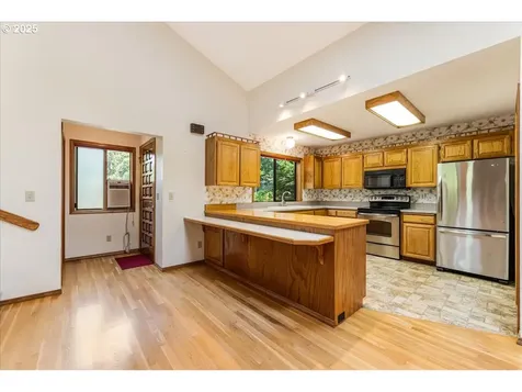 3135 NW Charmyr Vista Drive Corvallis OR 97330
