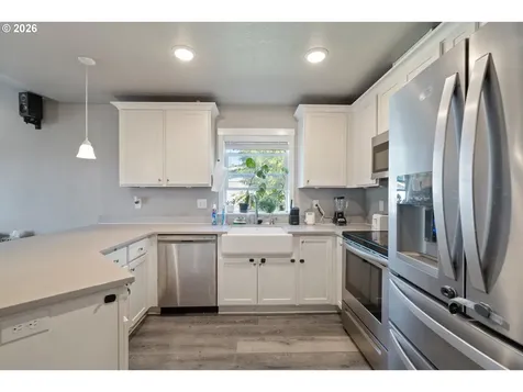 1185 NE Francis Street Rockaway Beach OR 97136