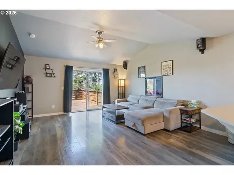 1185 NE Francis Street Rockaway Beach OR 97136