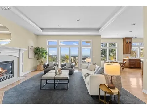 57 Hidalgo Street Lake Oswego OR 97035