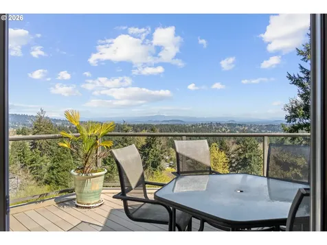 57 Hidalgo Street Lake Oswego OR 97035