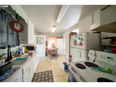 1450 SW Ninth Street Dallas OR 97338