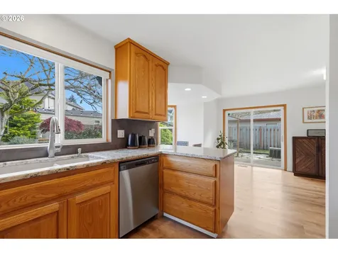 2101 N Thorne Street Newberg OR 97132