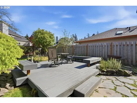 2101 N Thorne Street Newberg OR 97132