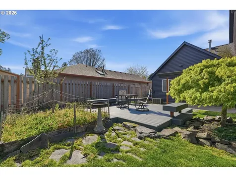 2101 N Thorne Street Newberg OR 97132