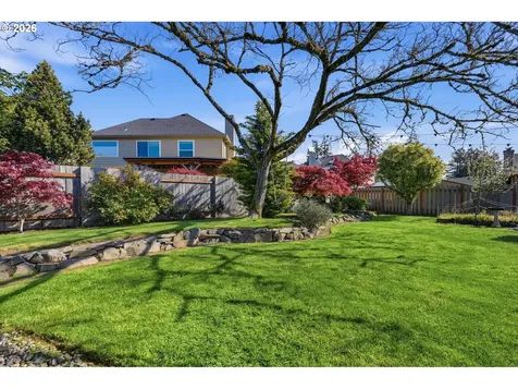 2101 N Thorne Street Newberg OR 97132