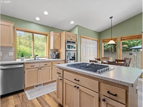 14405 Andrea Lynn Terrace Oregon City OR 97045