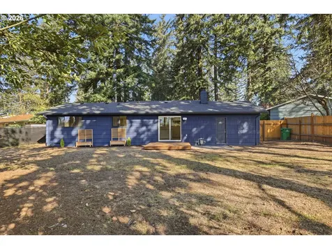 18640 SE Yamhill Circle Portland OR 97233