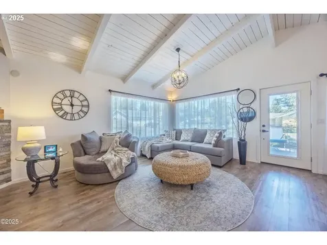 3100 NE 31st Court Lincoln City OR 97367