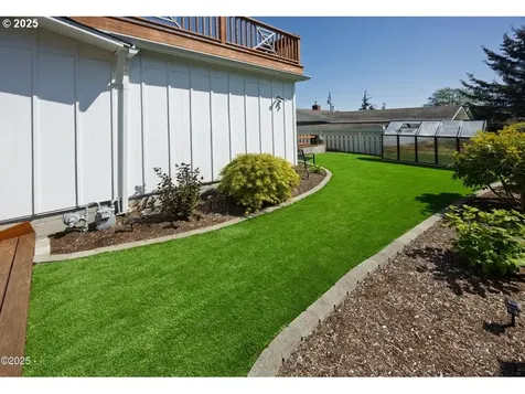 3100 NE 31st Court Lincoln City OR 97367