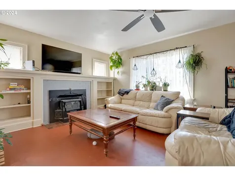 5406 N Missouri Avenue Portland OR 97217