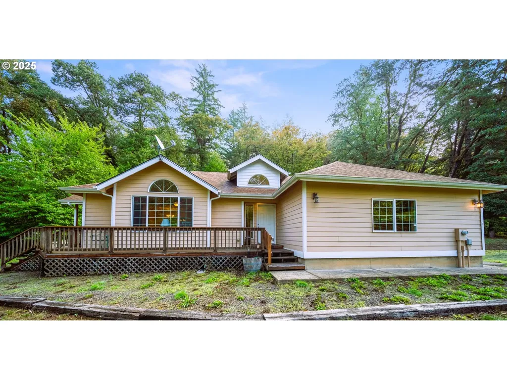 140 Golden Drive Scottsburg OR 97473