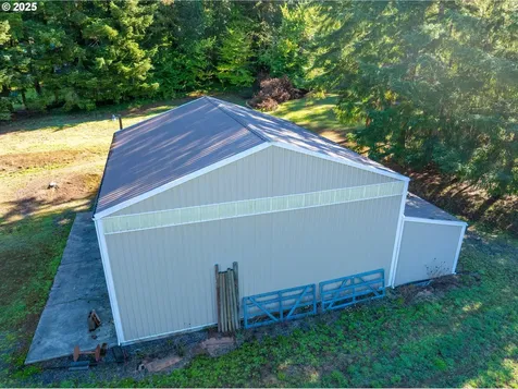 140 Golden Drive Scottsburg OR 97473