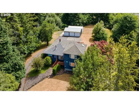 200 S Adams Street Coquille OR 97423