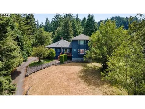 200 S Adams Street Coquille OR 97423