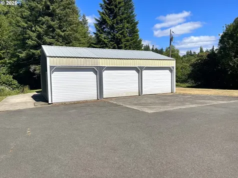 200 S Adams Street Coquille OR 97423