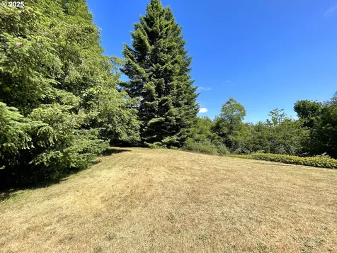 200 S Adams Street Coquille OR 97423