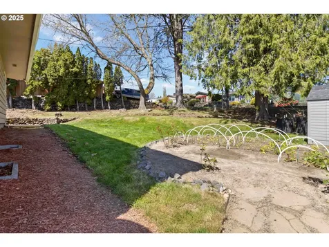 106 Dixie Lane Longview WA 98632