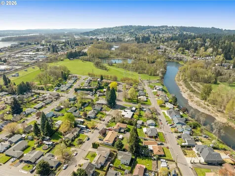 2946 E 1st Avenue Camas WA 98607