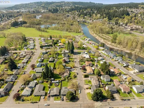 2946 E 1st Avenue Camas WA 98607