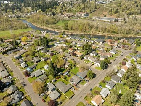2946 E 1st Avenue Camas WA 98607
