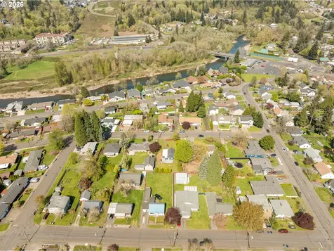 2946 E 1st Avenue Camas WA 98607