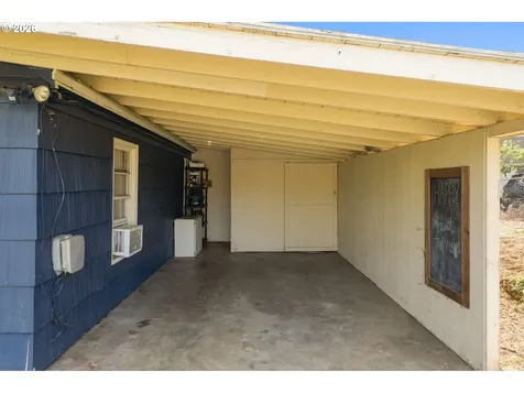 2946 E 1st Avenue Camas WA 98607