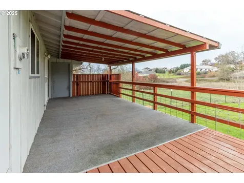 240 Blands Lane Roseburg OR 97471