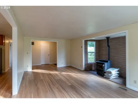 240 Blands Lane Roseburg OR 97471