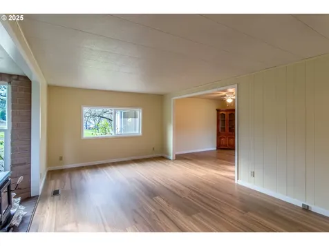 240 Blands Lane Roseburg OR 97471