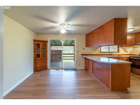 240 Blands Lane Roseburg OR 97471