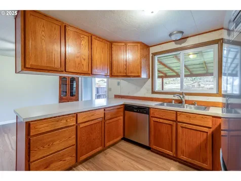 240 Blands Lane Roseburg OR 97471