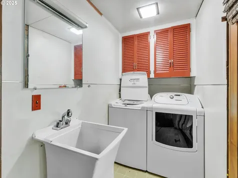 707 NE Carty Road Ridgefield WA 98642