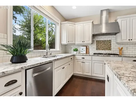 5722 NW 128th Terrace Portland OR 97229
