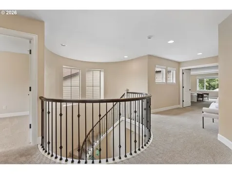 5722 NW 128th Terrace Portland OR 97229
