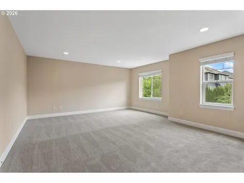 5722 NW 128th Terrace Portland OR 97229