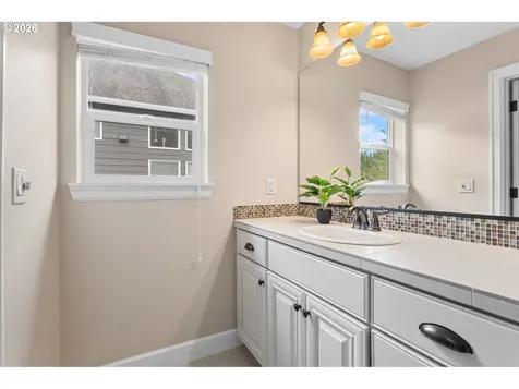 5722 NW 128th Terrace Portland OR 97229