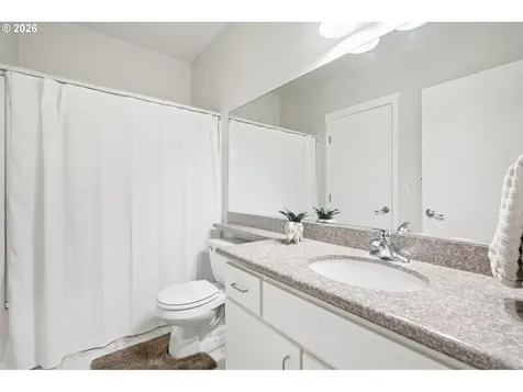 10800 SE 17th Circle Vancouver WA 98664