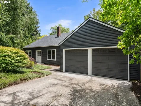 13545 SW Stirrup Court Beaverton OR 97008
