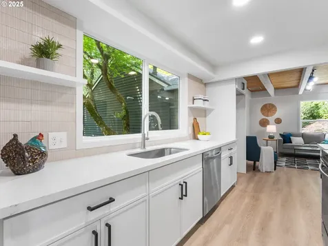 13545 SW Stirrup Court Beaverton OR 97008